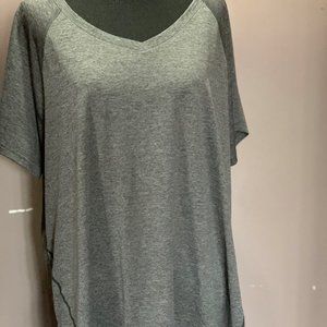 Tek Gear T shirt